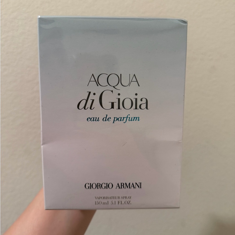 Giorgio Armani Acqua di Gioia Perfume